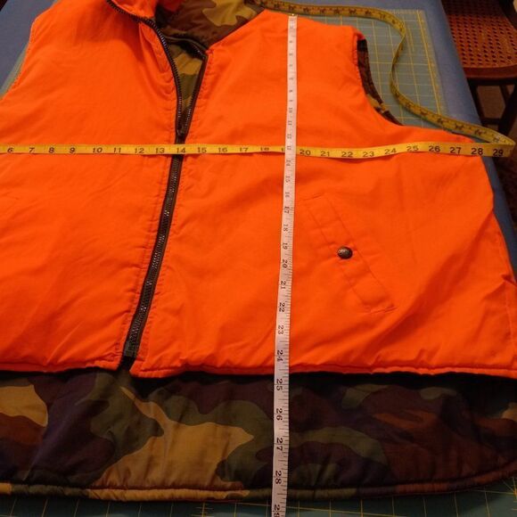 Vintage Winchester Reversible Insultated Vest - Picture 8 of 12